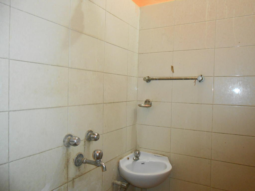 Maruti Guest House バラナシ 部屋 写真