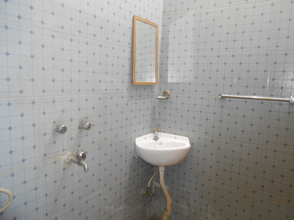 Maruti Guest House バラナシ エクステリア 写真